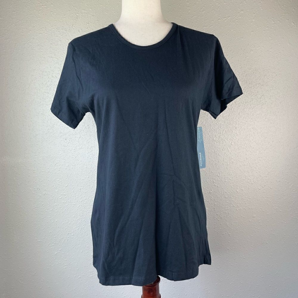 NWT Passports Black T-Shirt Size M